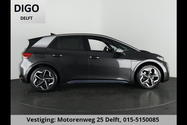 Volkswagen ID.3 First Plus 58 kWh ACCU 89%! BIJNA 2021 . STUUR & STOEL VERWARMING . PARKEERSENSOREN VOOR/ACHTER .