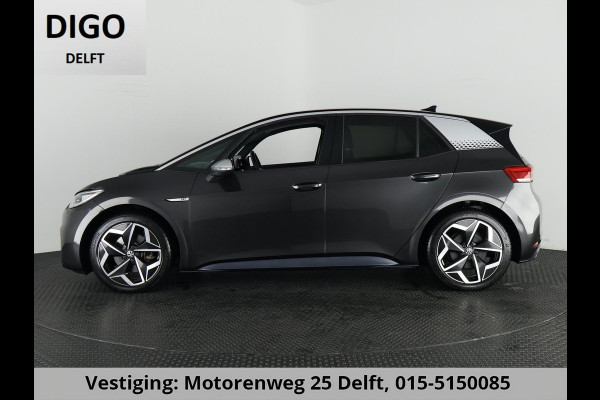 Volkswagen ID.3 First Plus 58 kWh ACCU 89%! BIJNA 2021 . STUUR & STOEL VERWARMING . PARKEERSENSOREN VOOR/ACHTER .