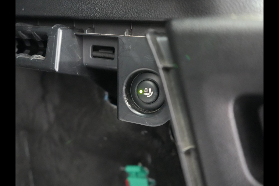 BMW X3 xDrive30e M Sport Plug In Hybrid 293pk Dealer O.H. PHEV | Trekhaak Af Fabriek | Head Up | Sportstoelen Verwarmd | Apple Carplay | Keyless | Blis | Sfeerverlichting | Virtual | Navigatie | DAB |