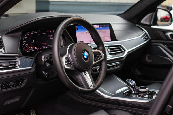 BMW X7 M50i *Sky Lounge*B&W*Full PPF*360 Camera*Soft-Close*