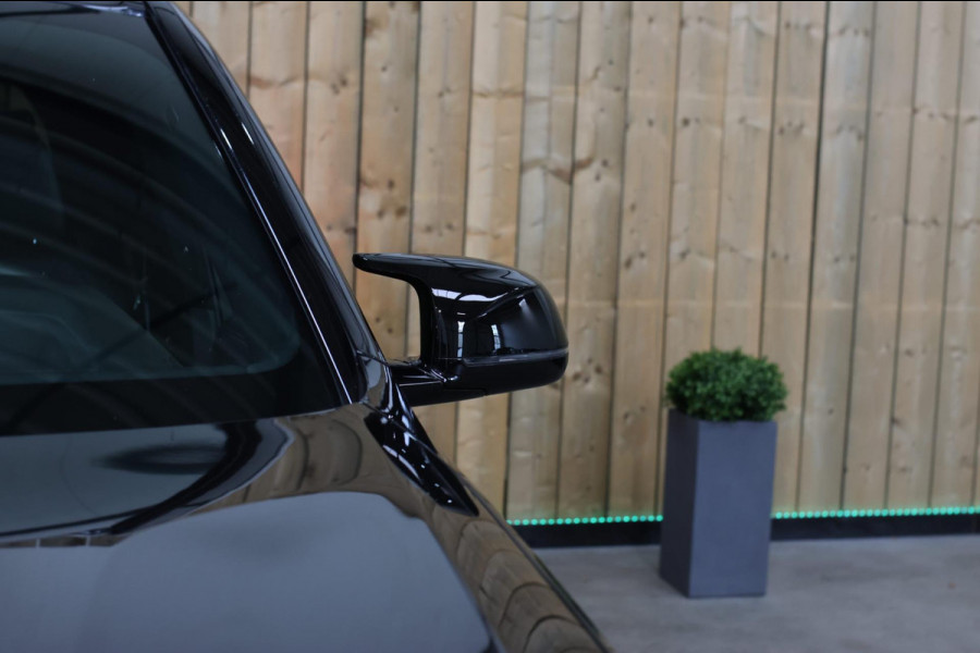 BMW X7 M50i *Sky Lounge*B&W*Full PPF*360 Camera*Soft-Close*