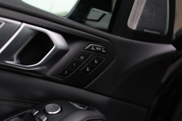 BMW X7 M50i *Sky Lounge*B&W*Full PPF*360 Camera*Soft-Close*