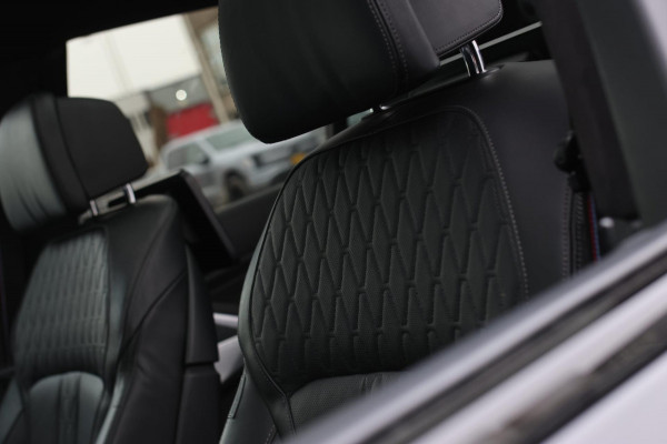 BMW X7 M50i *Sky Lounge*B&W*Full PPF*360 Camera*Soft-Close*