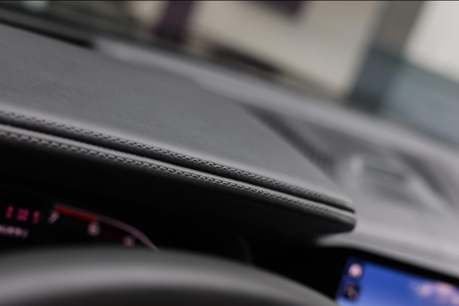 BMW X7 M50i *Sky Lounge*B&W*Full PPF*360 Camera*Soft-Close*