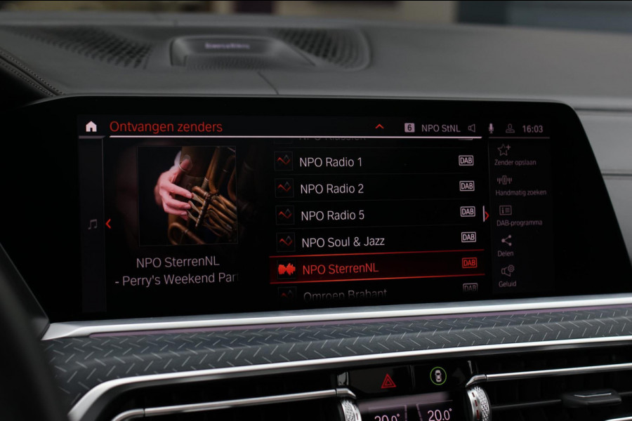 BMW X7 M50i *Sky Lounge*B&W*Full PPF*360 Camera*Soft-Close*