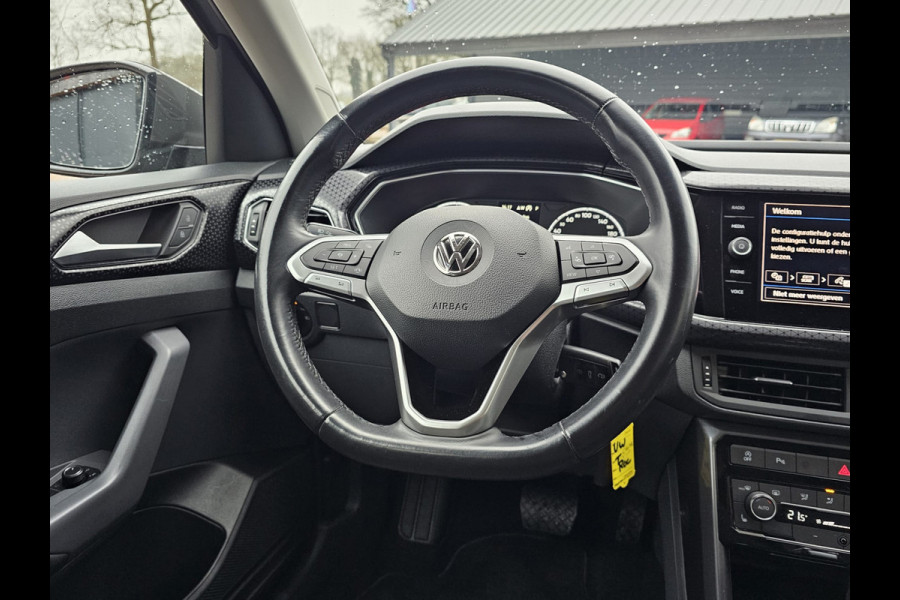Volkswagen T-Cross 1.0 TSI Style | Automaat | LED | Trekhaak | Stoelverwarming | ACC | Navi | PDC |