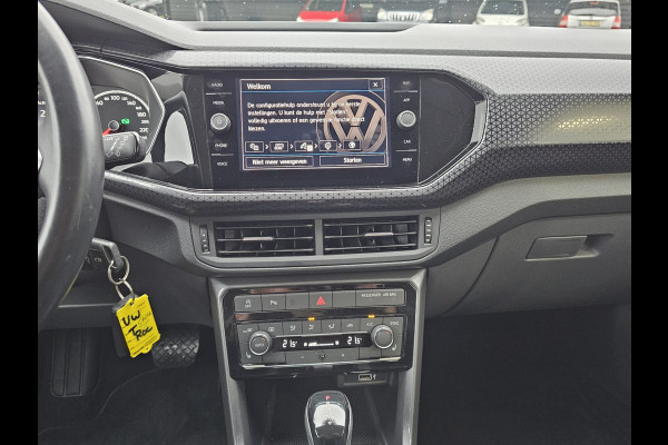 Volkswagen T-Cross 1.0 TSI Style | Automaat | LED | Trekhaak | Stoelverwarming | ACC | Navi | PDC |