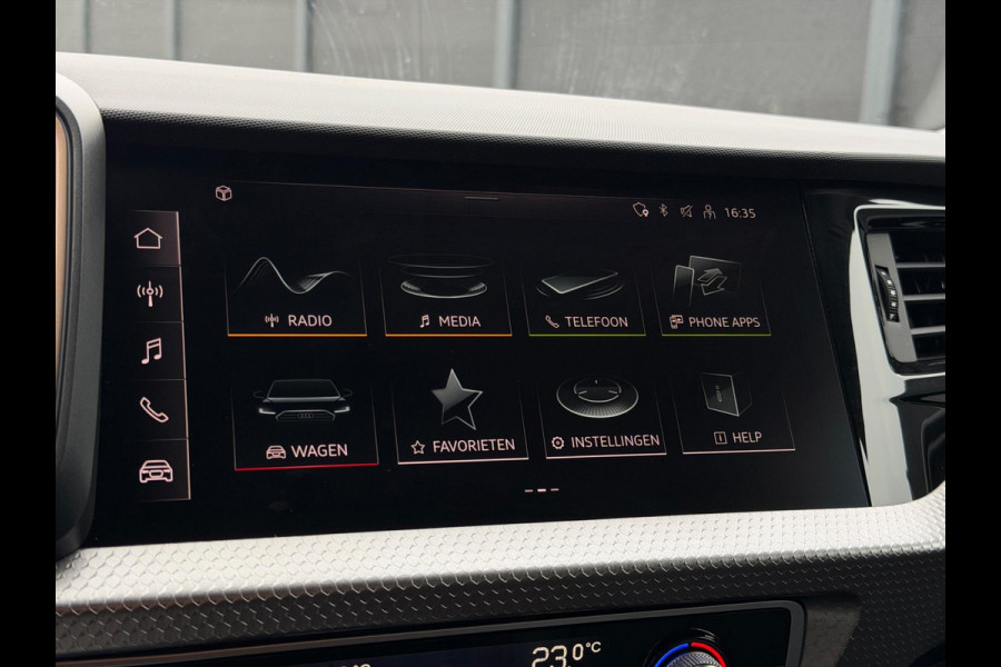 Audi A1 Sportback 40 TFSI 3x S-Line CarPlay 207pk