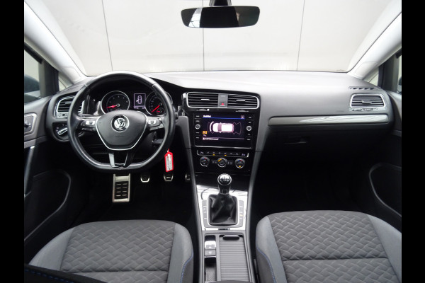 Volkswagen Golf 1.0 TSI JOIN * NAVIGATIE * STOELVERWARMING !!