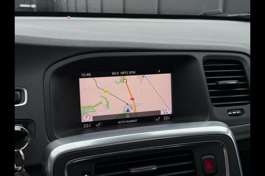 Volvo V60 2.0 T4 R-Design Camera Schuifdak Trekhaak