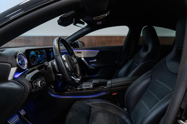 Mercedes-Benz CLA-Klasse 250e AMG Line Night Pakket|Cruise Control|Dealer Onderhouden