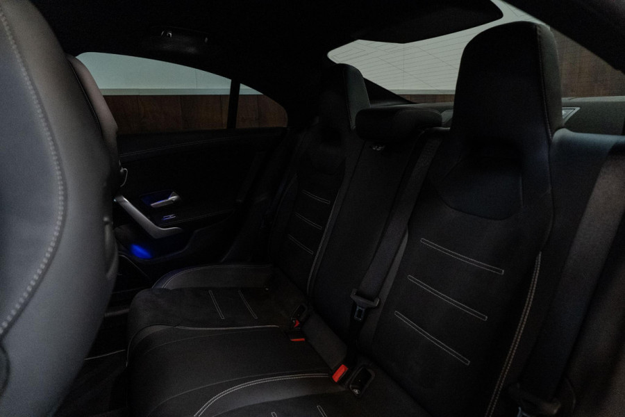 Mercedes-Benz CLA-Klasse 250e AMG Line Night Pakket|Cruise Control|Dealer Onderhouden
