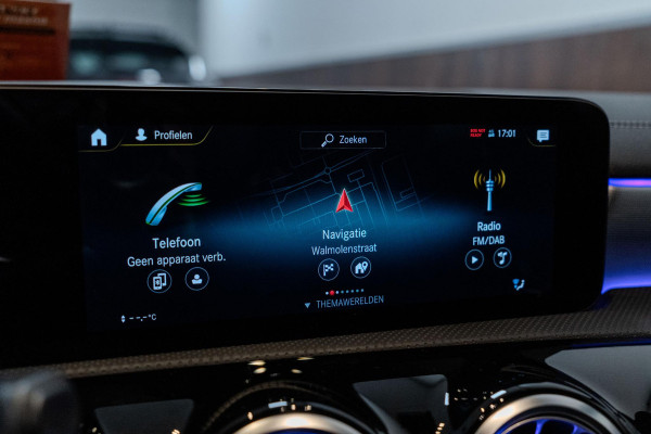 Mercedes-Benz CLA-Klasse 250e AMG Line Night Pakket|Cruise Control|Dealer Onderhouden