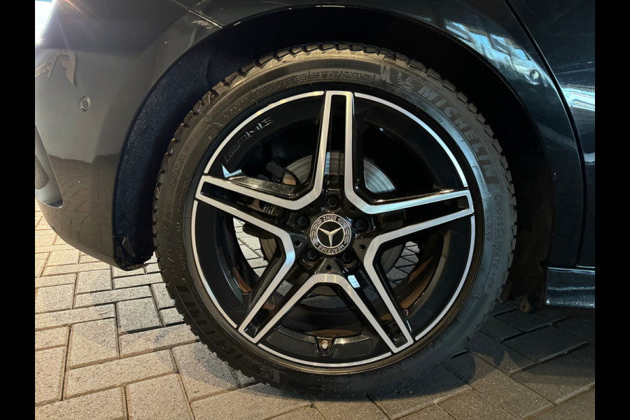 Mercedes-Benz A-Klasse 220 Premium Plus Pano|Night|Sfeer|Camera