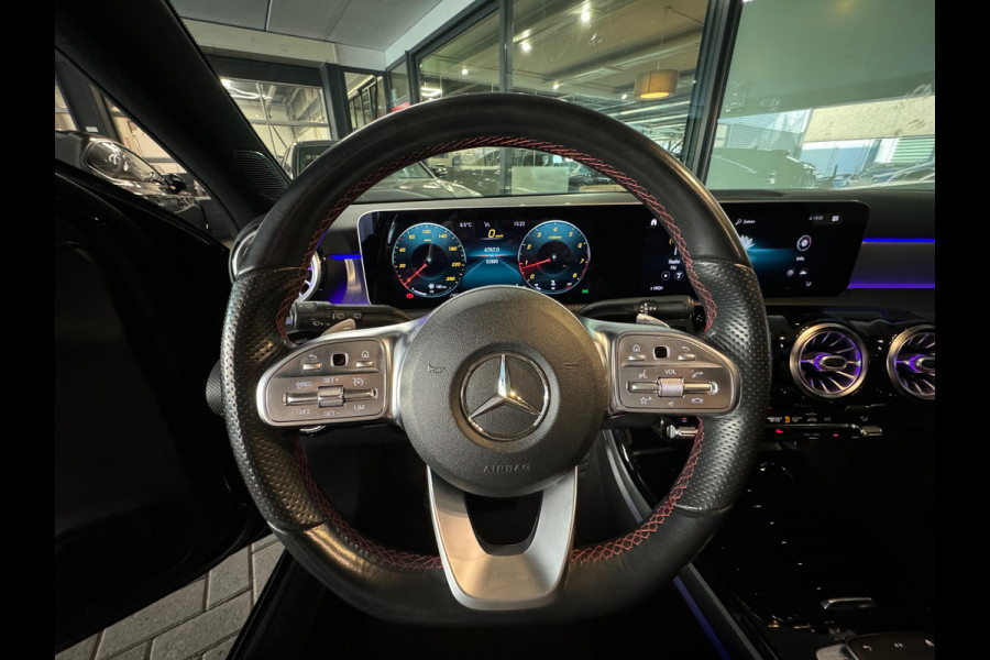 Mercedes-Benz A-Klasse 220 Premium Plus Pano|Night|Sfeer|Camera
