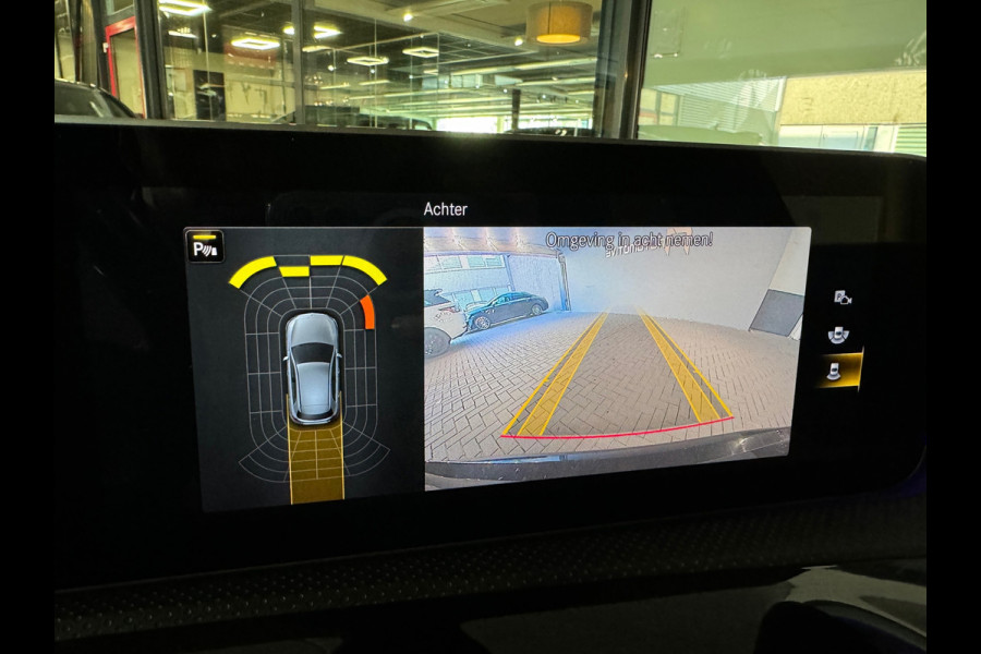 Mercedes-Benz A-Klasse 220 Premium Plus Pano|Night|Sfeer|Camera