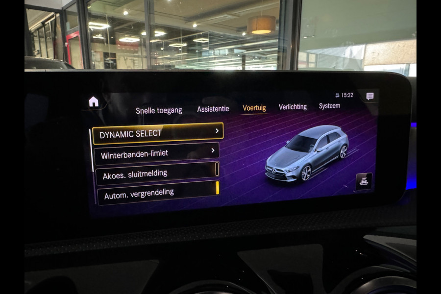 Mercedes-Benz A-Klasse 220 Premium Plus Pano|Night|Sfeer|Camera