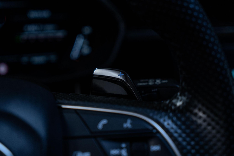 Audi RS Q3 Sportback TFSI RSQ3 PANO|STOELVERWARMING|UITLAAT|VELGEN