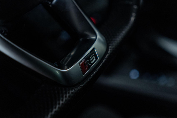 Audi RS Q3 Sportback TFSI RSQ3 PANO|STOELVERWARMING|UITLAAT|VELGEN