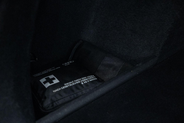 Audi RS Q3 Sportback TFSI RSQ3 PANO|STOELVERWARMING|UITLAAT|VELGEN