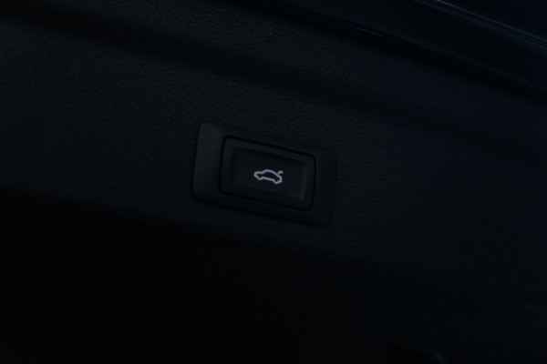 Audi RS Q3 Sportback TFSI RSQ3 PANO|STOELVERWARMING|UITLAAT|VELGEN