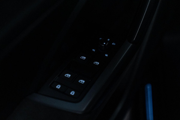 Audi RS Q3 Sportback TFSI RSQ3 PANO|STOELVERWARMING|UITLAAT|VELGEN