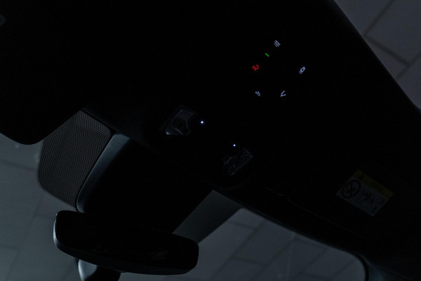 Audi RS Q3 Sportback TFSI RSQ3 PANO|STOELVERWARMING|UITLAAT|VELGEN