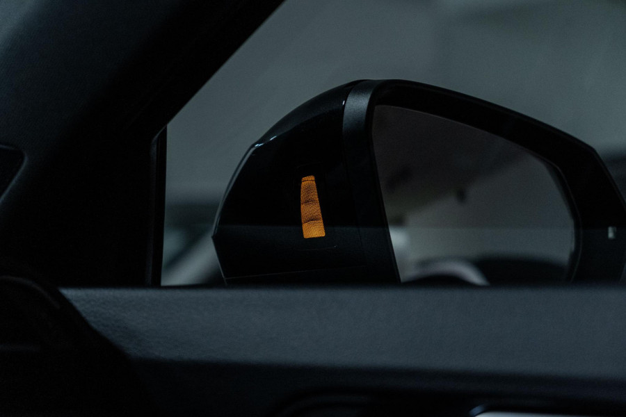 Audi RS Q3 Sportback TFSI RSQ3 PANO|STOELVERWARMING|UITLAAT|VELGEN