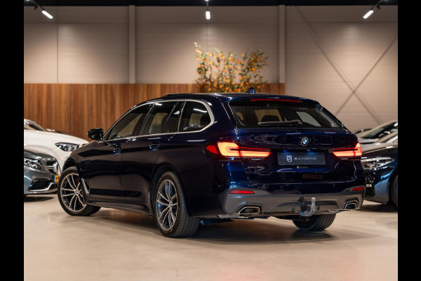 BMW 5 Serie Touring 530e 292PK M Pakket, Laser Led, Pano, Camera, Alcantara, Ambiënte Light, Hud, PDC, Dealer Onderhoud