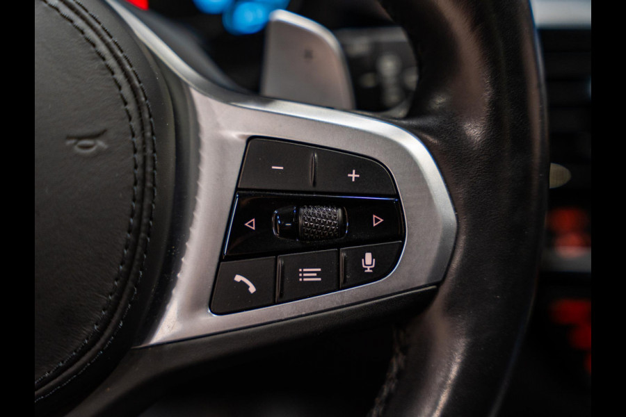 BMW 5 Serie Touring 530e 292PK M Pakket, Laser Led, Pano, Camera, Alcantara, Ambiënte Light, Hud, PDC, Dealer Onderhoud