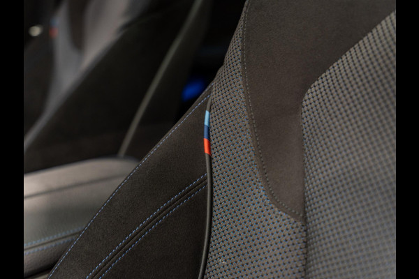 BMW 5 Serie Touring 530e 292PK M Pakket, Laser Led, Pano, Camera, Alcantara, Ambiënte Light, Hud, PDC, Dealer Onderhoud