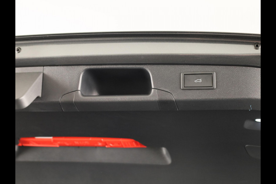 Volkswagen Passat Variant Elegance Business 1.5 eHybrid 150 kW / 204 pk Vari