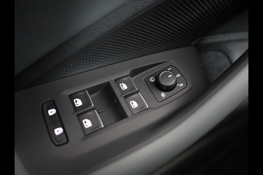 Volkswagen Passat Variant Elegance Business 1.5 eHybrid 150 kW / 204 pk Vari