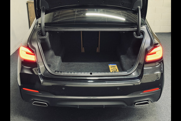 BMW 5 Serie 520i High Exe. M-Sport Plus | 20" | Schuifdak | 1e Eig.