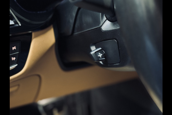 BMW 5 Serie 520i High Exe. M-Sport Plus | 20" | Schuifdak | 1e Eig.