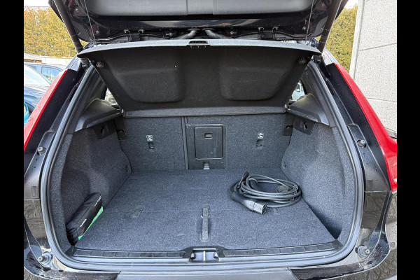 Volvo XC40 Recharge Pro 230pk | 96% SOH | Panoramadak | Stoel & Stuurverwarming | Harman Kardon Audio | 360 Camera |