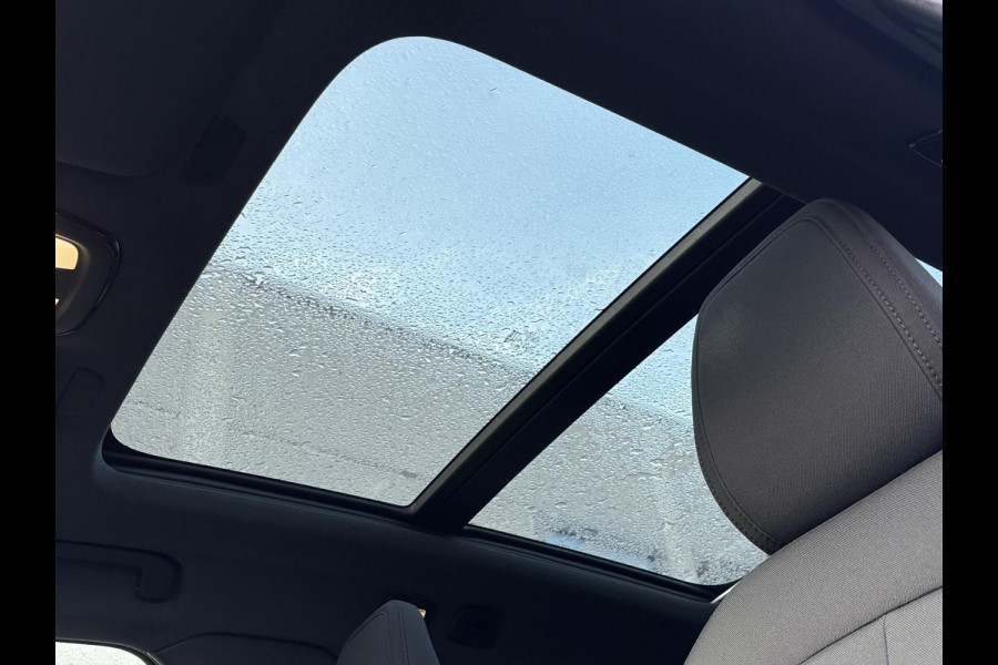 Volvo XC40 Recharge Pro 230pk | 96% SOH | Panoramadak | Stoel & Stuurverwarming | Harman Kardon Audio | 360 Camera |