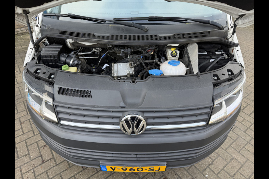 Volkswagen Transporter 2.0 TDI 150PK Euro 6 L2H1 DC Comfortline Plus CarPlay/Cruise control/trekhaak