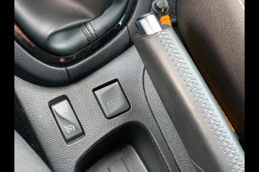 Renault Clio 1.5 dCi Ecoleader Intens LEDER CAM NAV 2018 LUXE !