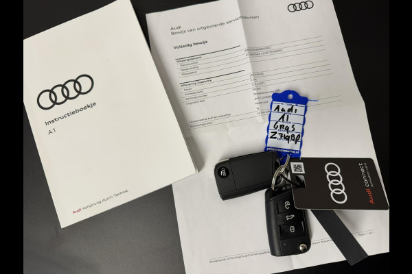 Audi A1 Sportback 25 TFSI Automaat 3 x S-Line Full LED Leer Cruise Clima Apple / Android Parkeersensoren achter