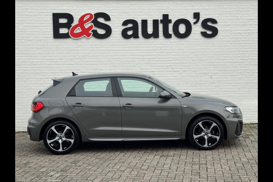 Audi A1 Sportback 25 TFSI Automaat 3 x S-Line Full LED Leer Cruise Clima Apple / Android Parkeersensoren achter
