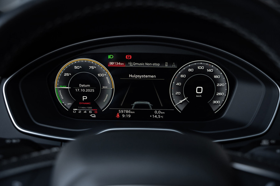 Audi Q5 50 TFSI e - S-Line | Panorama | Keyless | Dealer o.h.