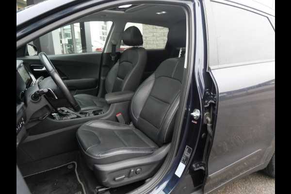 Kia Niro 1.6 GDi Hybrid ExecutiveLine | Trekhaak | Adaptief | Dode Hoek | Stoel-Stuur verw |