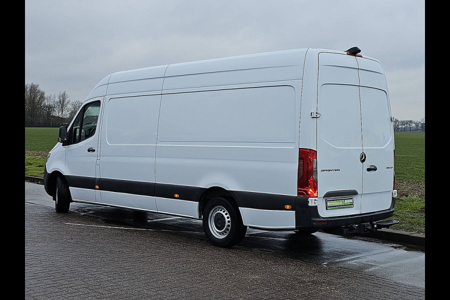 Mercedes-Benz Sprinter 316 2.2 CDI L3H2 EURO VI-D Automaat 3.5t-Trekhaak PDC Mbux Camera Airco Cruise Control 3 Zits Euro6 163 PK!