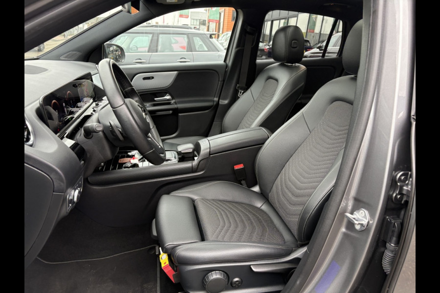 Mercedes-Benz GLA 250 e Luxury Line Panodak, LED