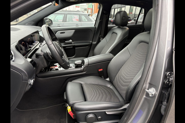 Mercedes-Benz GLA 250 e Luxury Line Panodak, LED