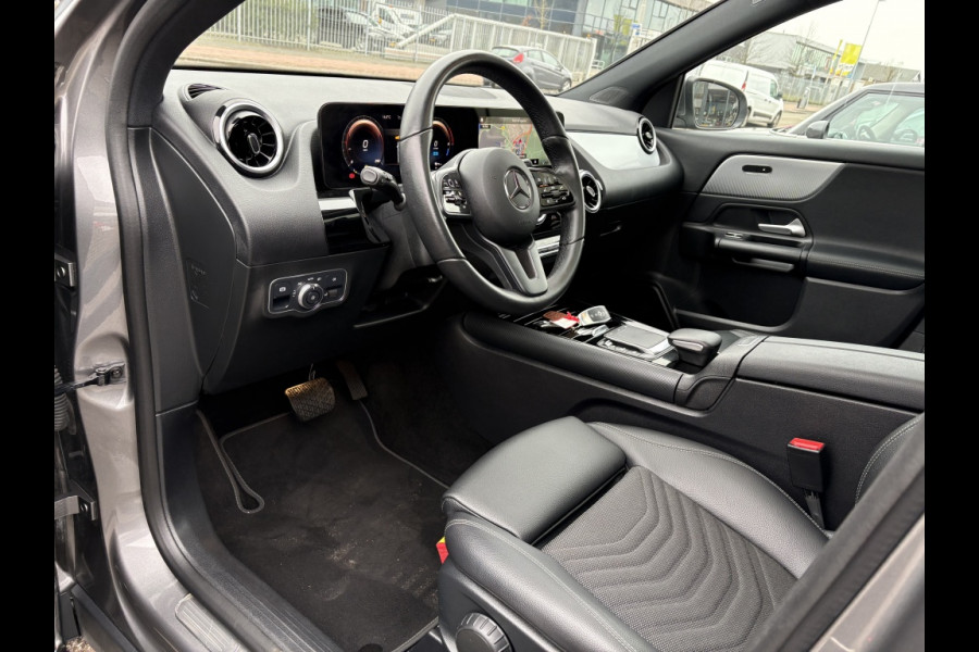 Mercedes-Benz GLA 250 e Luxury Line Panodak, LED