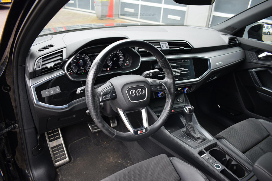 Audi Q3 Sportback 45 TFSI e S Edition | Pano | Matrix | Sonos | Half Leer | 360 Camera