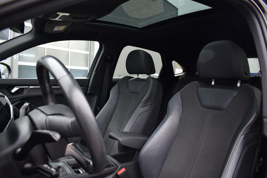 Audi Q3 Sportback 45 TFSI e S Edition | Pano | Matrix | Sonos | Half Leer | 360 Camera