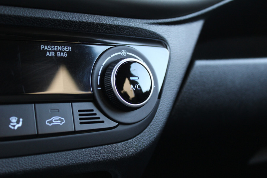 Hyundai i10 1.0 Comfort 5-zits Automaat | Winterpack | Cruise